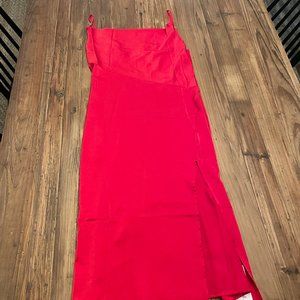 D&M - Red - MEDIUM - Spaghetti Strap Dress
